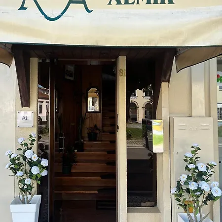 Residencial Almir Alojamento de Acomodação e Pequeno-almoço Estarreja