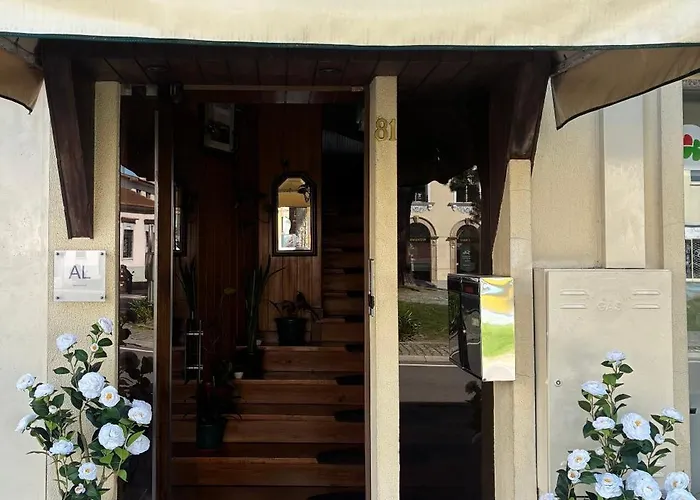 Residencial Almir فندق مبيت وإفطار إيستاريجا