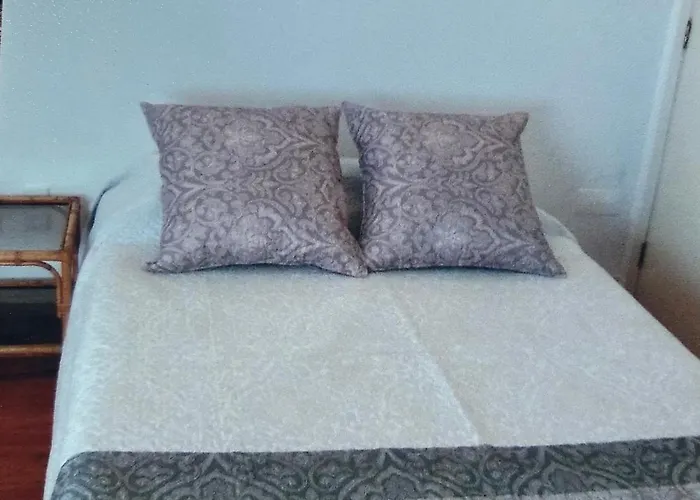 فندق مبيت وإفطار Residencial Almir *